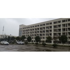 太倉中集冷藏物流裝備有限公司   招聘  焊工  普工 男，18-45歲，身高1.65m以上，會寫字