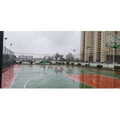 太倉中集冷藏物流裝備有限公司   招聘  焊工  普工 男，18-45歲，身高1.65m以上，會寫字